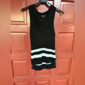 rag & bone Black and White V-Neck Sweater